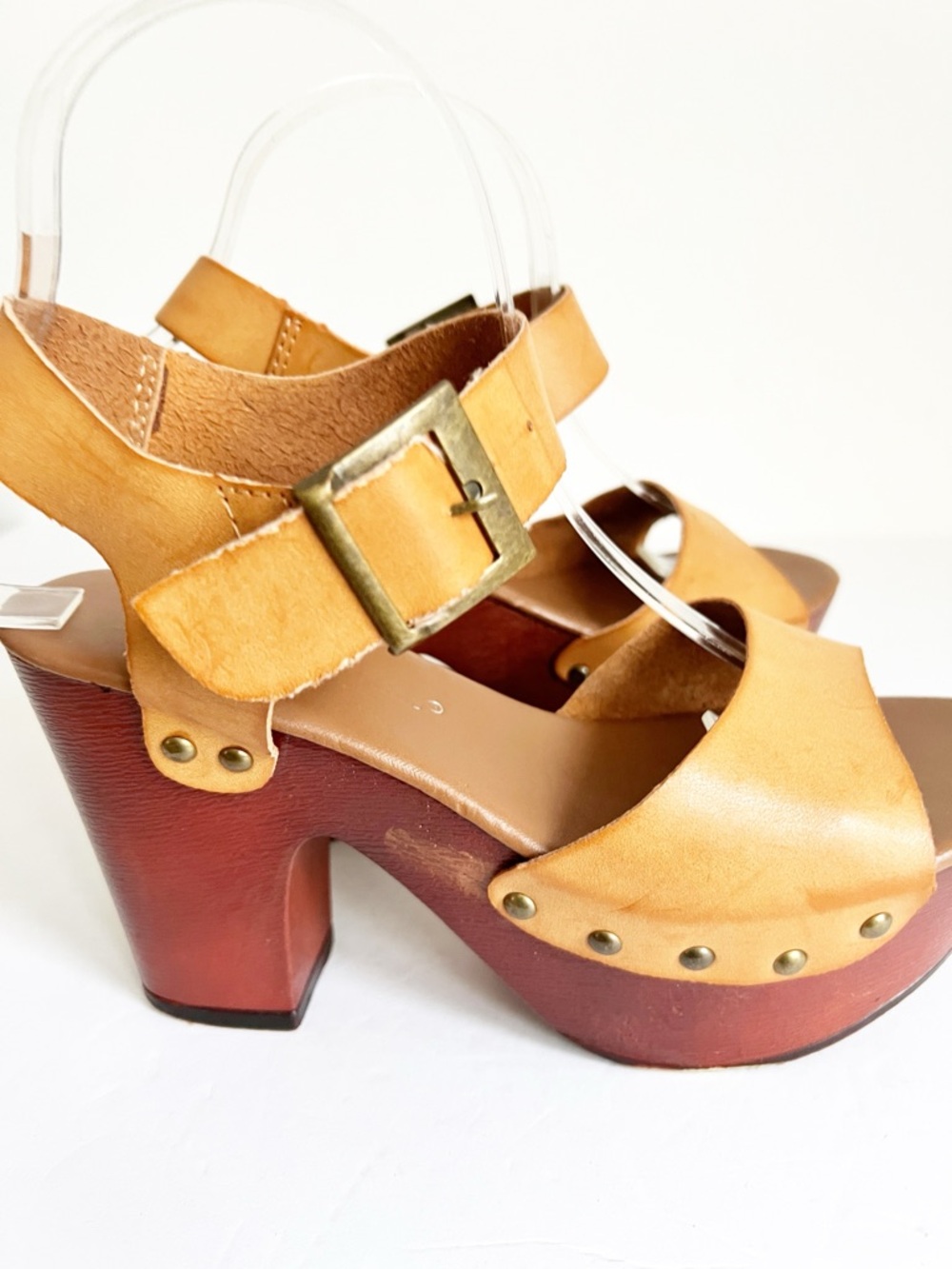 SZ 7 Pierre Dumas Women’s Tan Leather Platform Sandal Heels 70’s - Picture 3 of 9